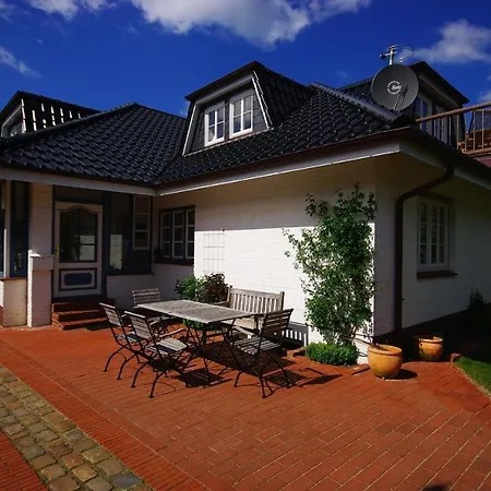 Haus Green Garden Whg 01 *